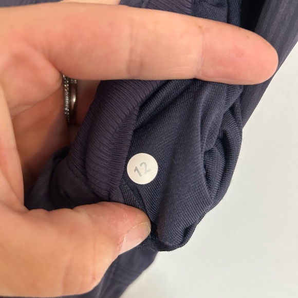 Lululemon Dance Studio Pants - Picture 4 of 4